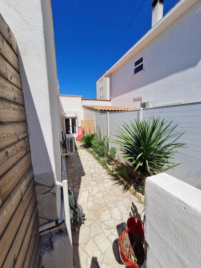Jolie T2, Avec Cour Privee Apartamento Frontignan Exterior foto